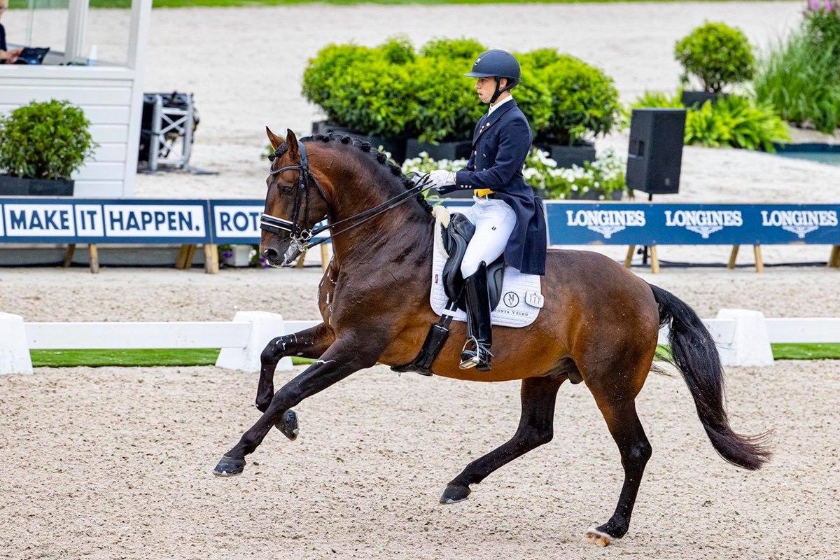 Joao Torrão with Equador MVL